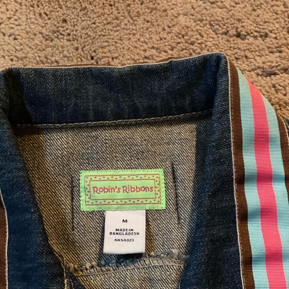 Robins Ribbons Jean jacket size M - Picture 2 of 6